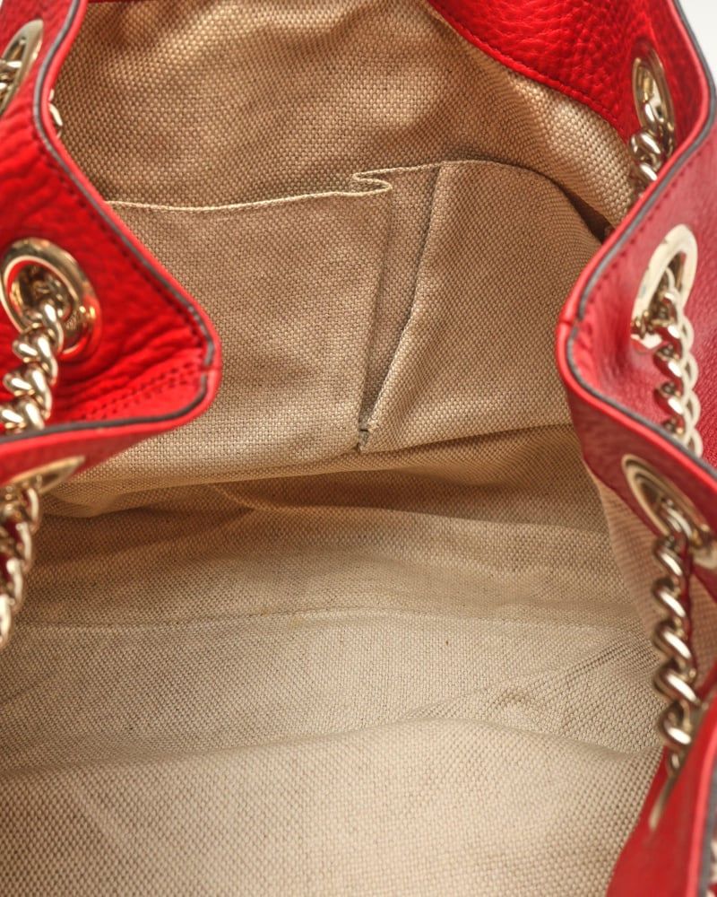Gucci Medium Soho Chain Tote Bag
