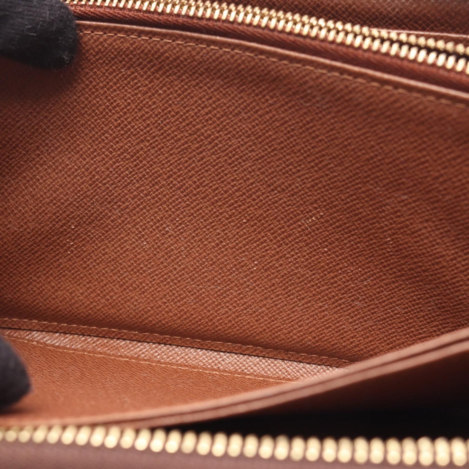 Louis Vuitton Zippy Wallet, Monogram