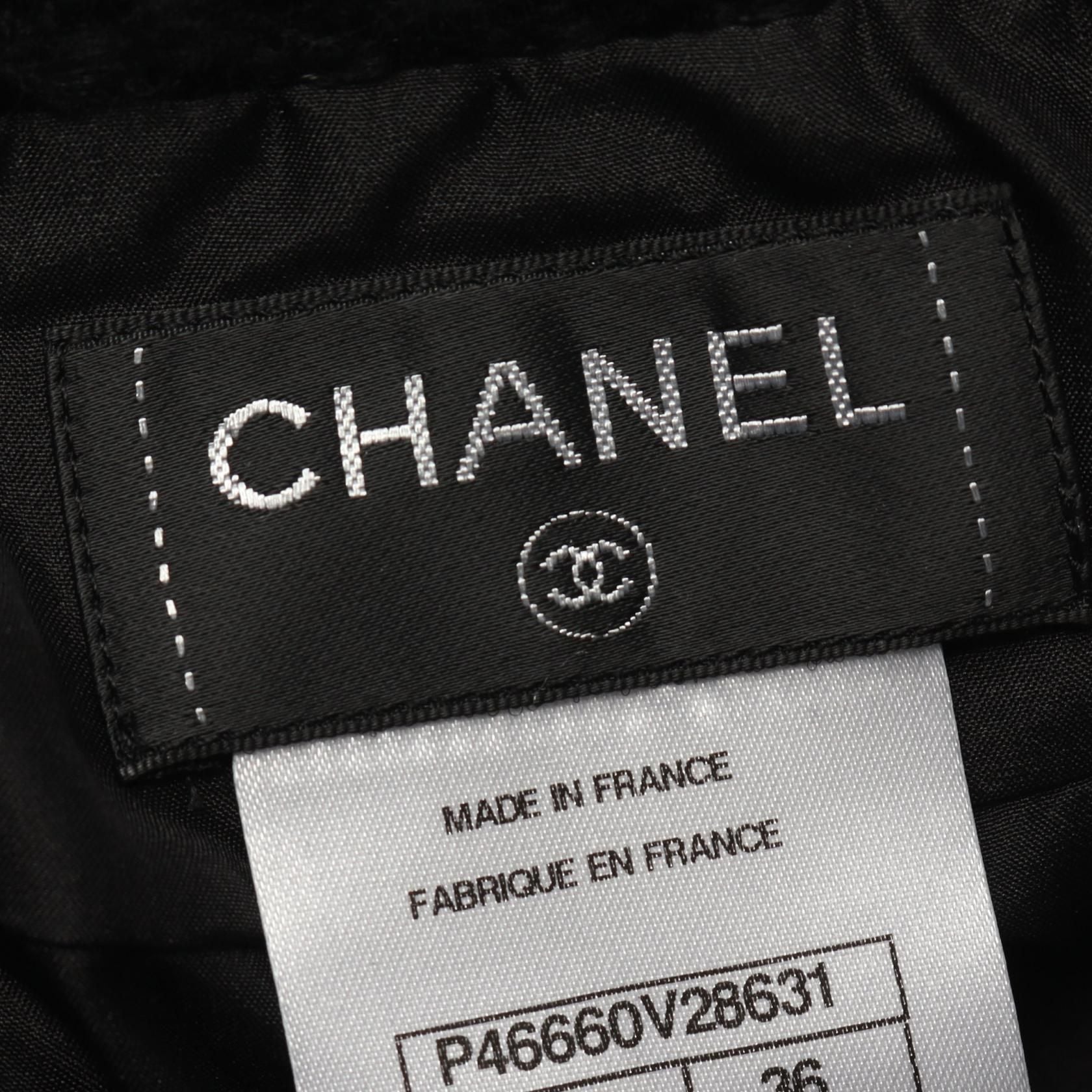 Chanel Black Coco Mark Button Tweed Skirt Wool Acrylic/nylon P 46660v 28631