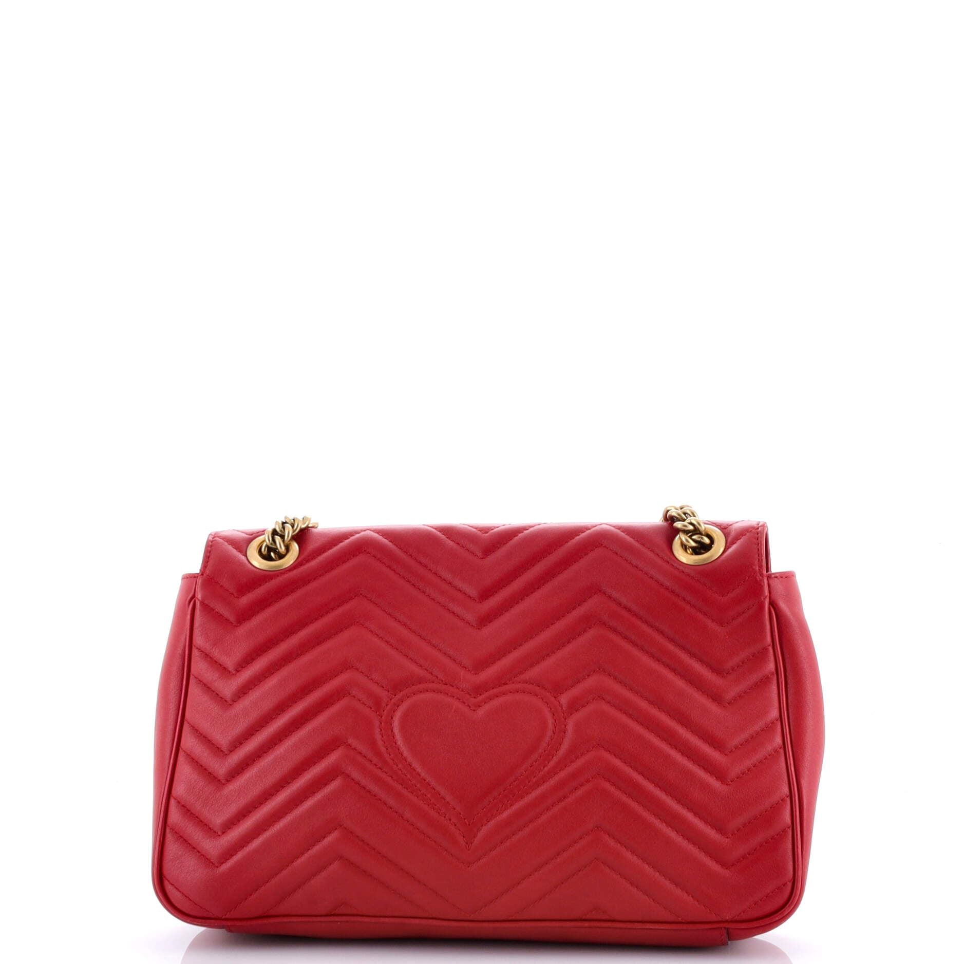 Gucci GG Marmont Flap Bag Matelasse Leather Medium