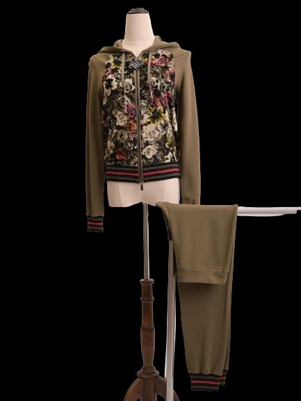Excellent VDP Women’s XS Floral Hooded Jacket &amp; Pants Set Combined Color