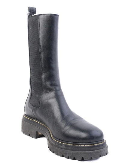Excellent Pinko Black Leather Ankle Boots with Rugged Sole