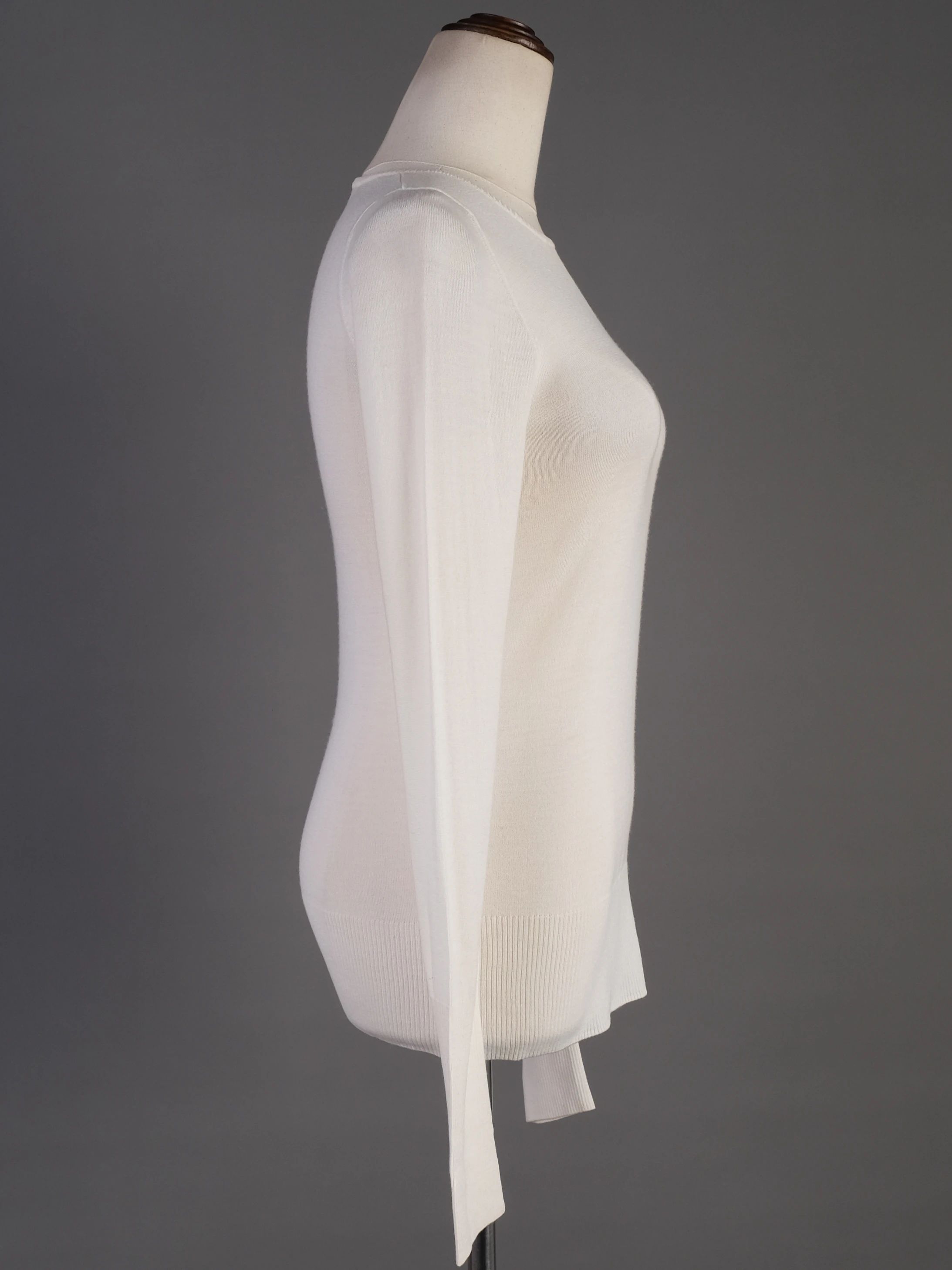 Excellent Tara Jarmon White Wool Long Sleeve Sweater Size S