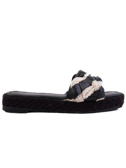 Perfect Uterque Black Leather Platform Sandals Size 36 with Pearl Details