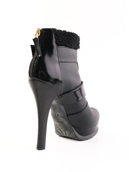 Perfect Fendi Black Leather High-Heeled Ankle Boots Size 38