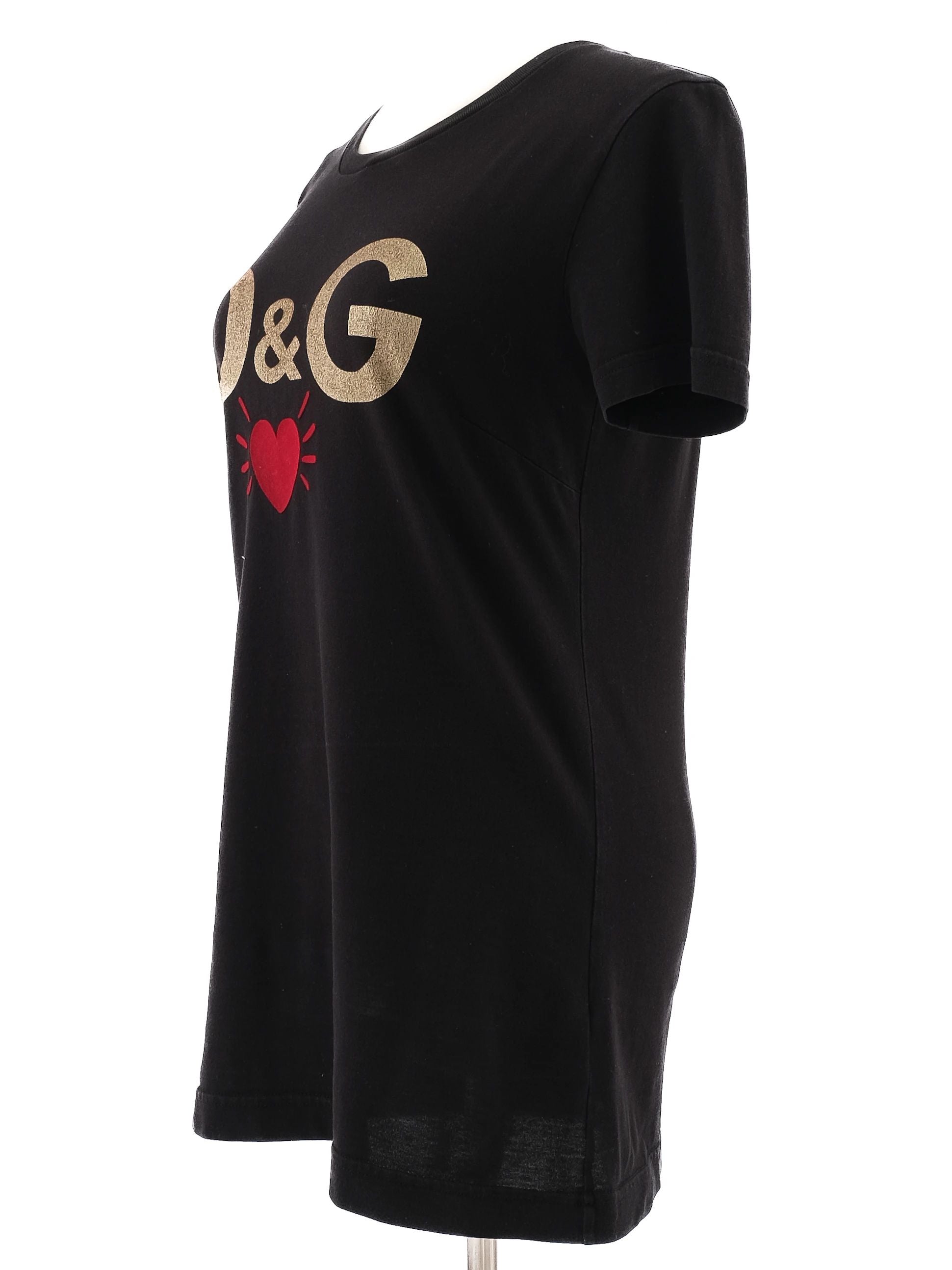 Excellent Dolce Gabbana Black T-Shirt Size S with D&amp;G Heart Design
