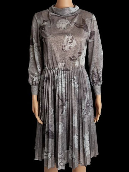 Good MaxCo Gray Floral Long-Sleeved Dress Size XS