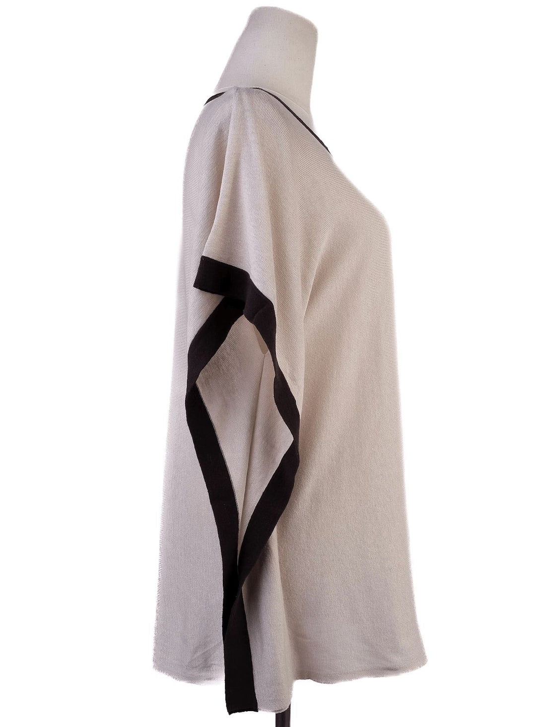 Excellent Weekend MaxMara White Cotton Top Size L with Black Trim