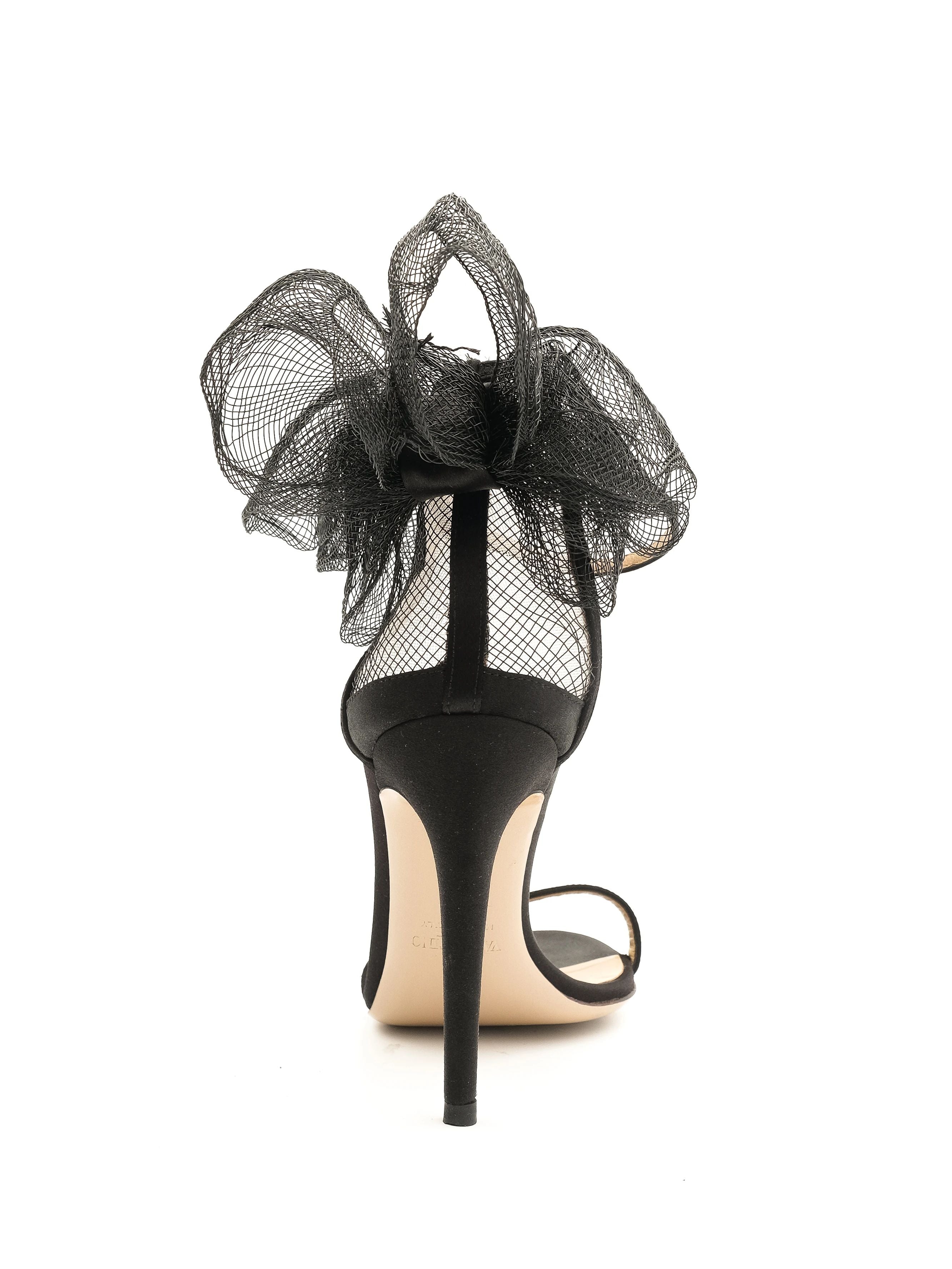 Excellent Valentino Black High-Heeled Sandals Size 36 with Bow