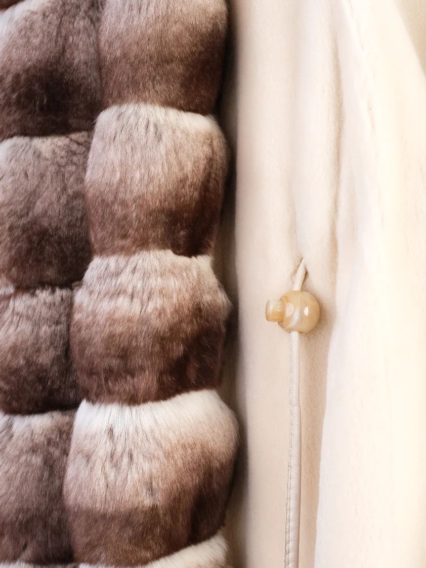 Excellent Yves Salamon White Fur Coat with Brown Trim Size M