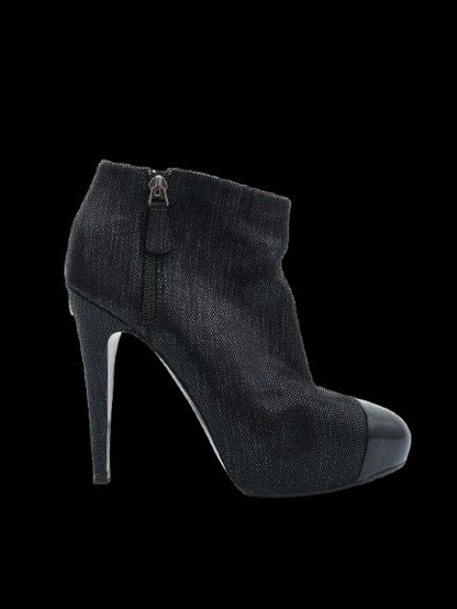 Excellent Chanel Black High-Heeled Ankle Boots Size 38.5 Textile