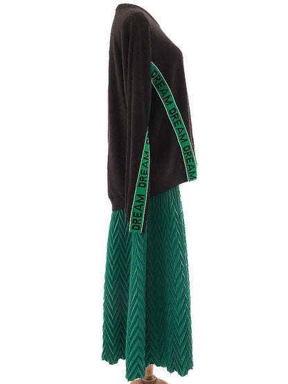 Excellent Maje Black Wool Sweater &amp; Green Pleated Skirt Set for Women