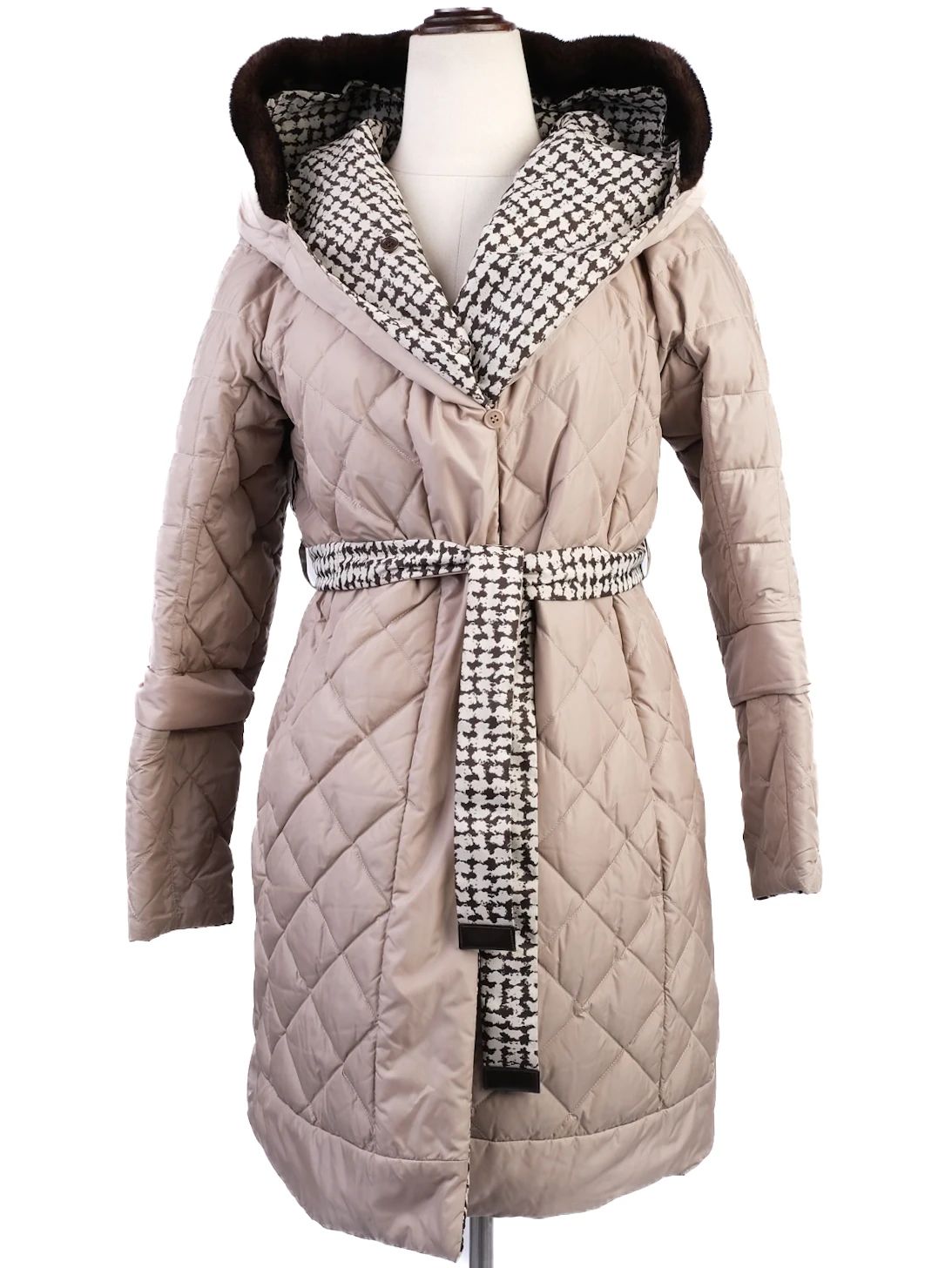 Excellent Max Mara Quilted Beige Coat with Hood &amp; Patterned Lining