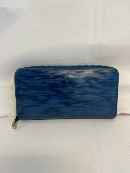 Louis Vuitton Epi Zippy Wallet