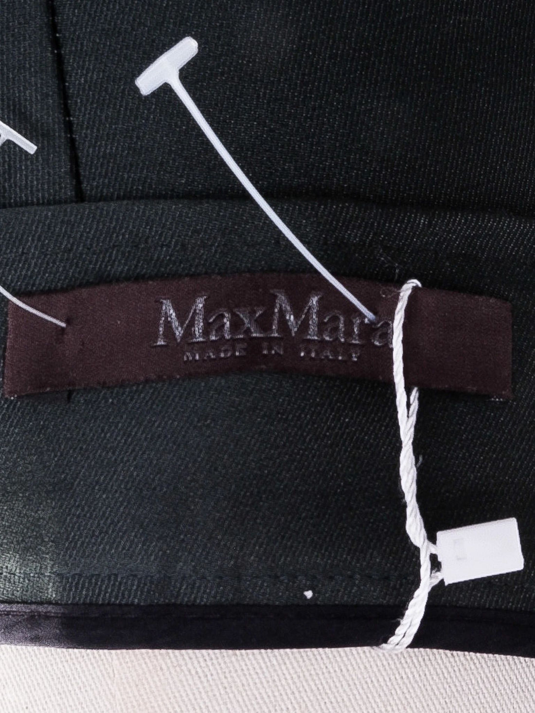 Excellent Max Mara Green Silk A-Line Skirt Size S Made in Italy