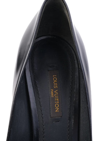 Excellent Louis Vuitton Black High-Heeled Shoes Size 38.5 Leather