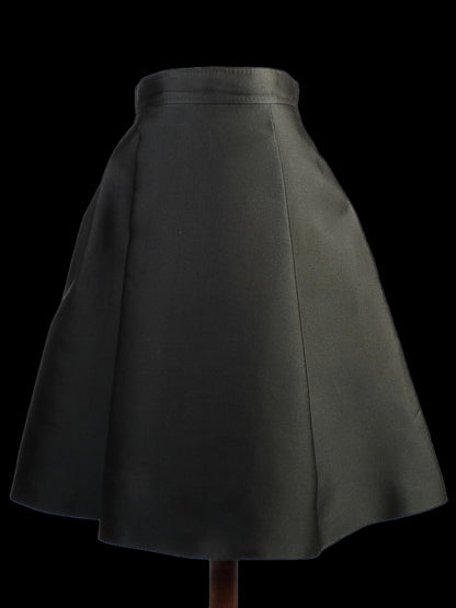 Excellent Max Mara Green Silk A-Line Skirt Size S Made in Italy