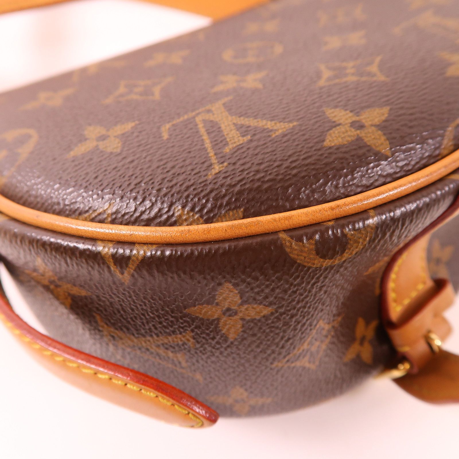Louis Vuitton Monogram Tambourin Shoulder Bag Brown Shoulder Bag M 44860