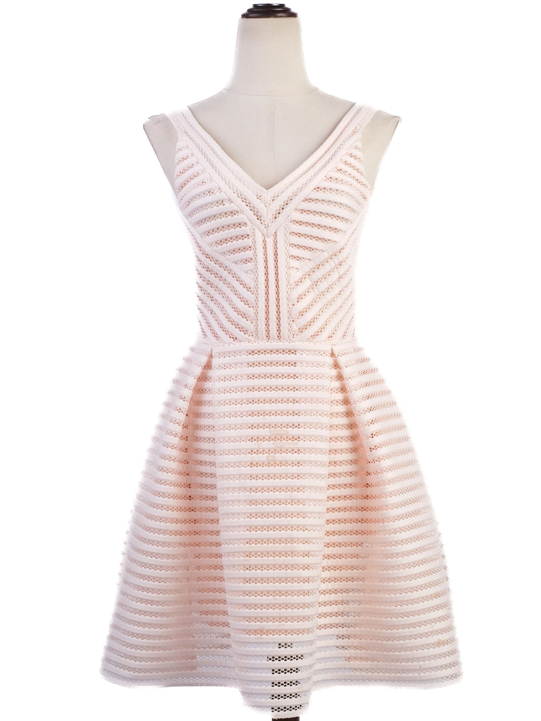 Maje Excellent Condition White Sleeveless Knee-Length Dress