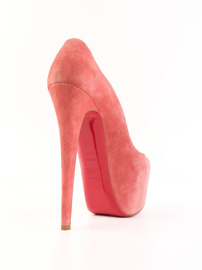 Excellent Christian Louboutin Pink Leather High Heels Size 37.5
