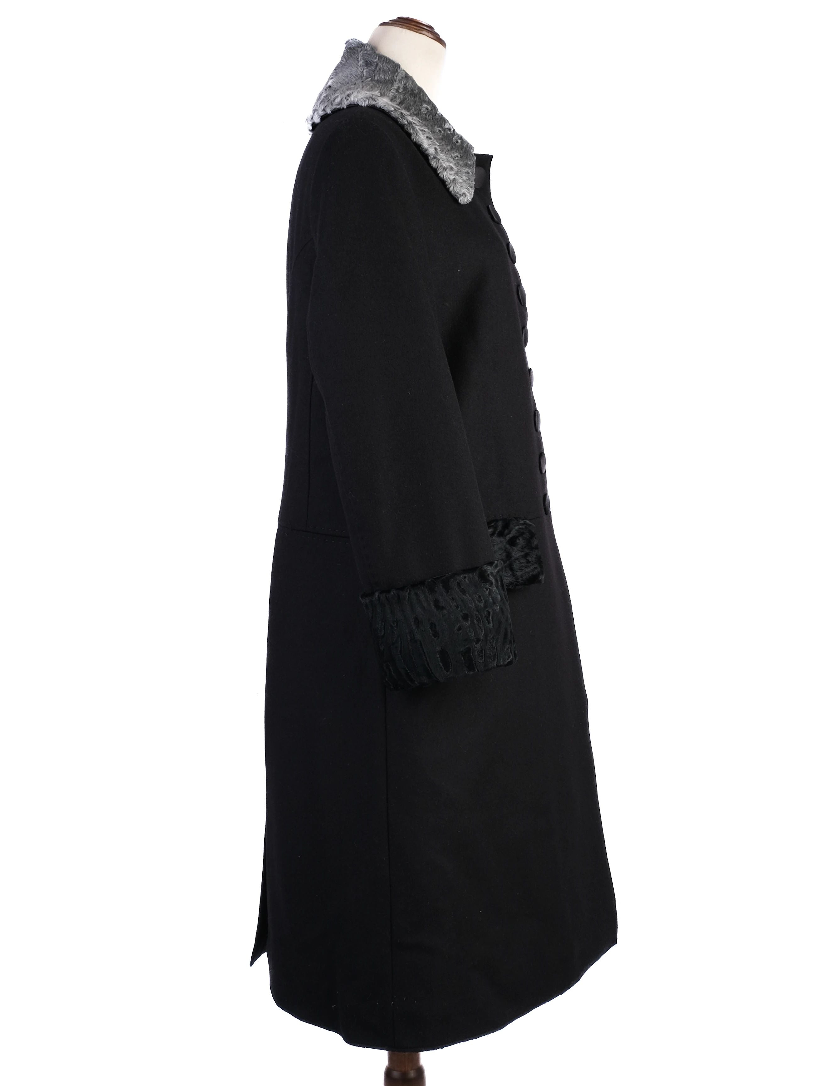 Excellent Dolce Gabbana Black Wool Coat with Textured Collar Size S
