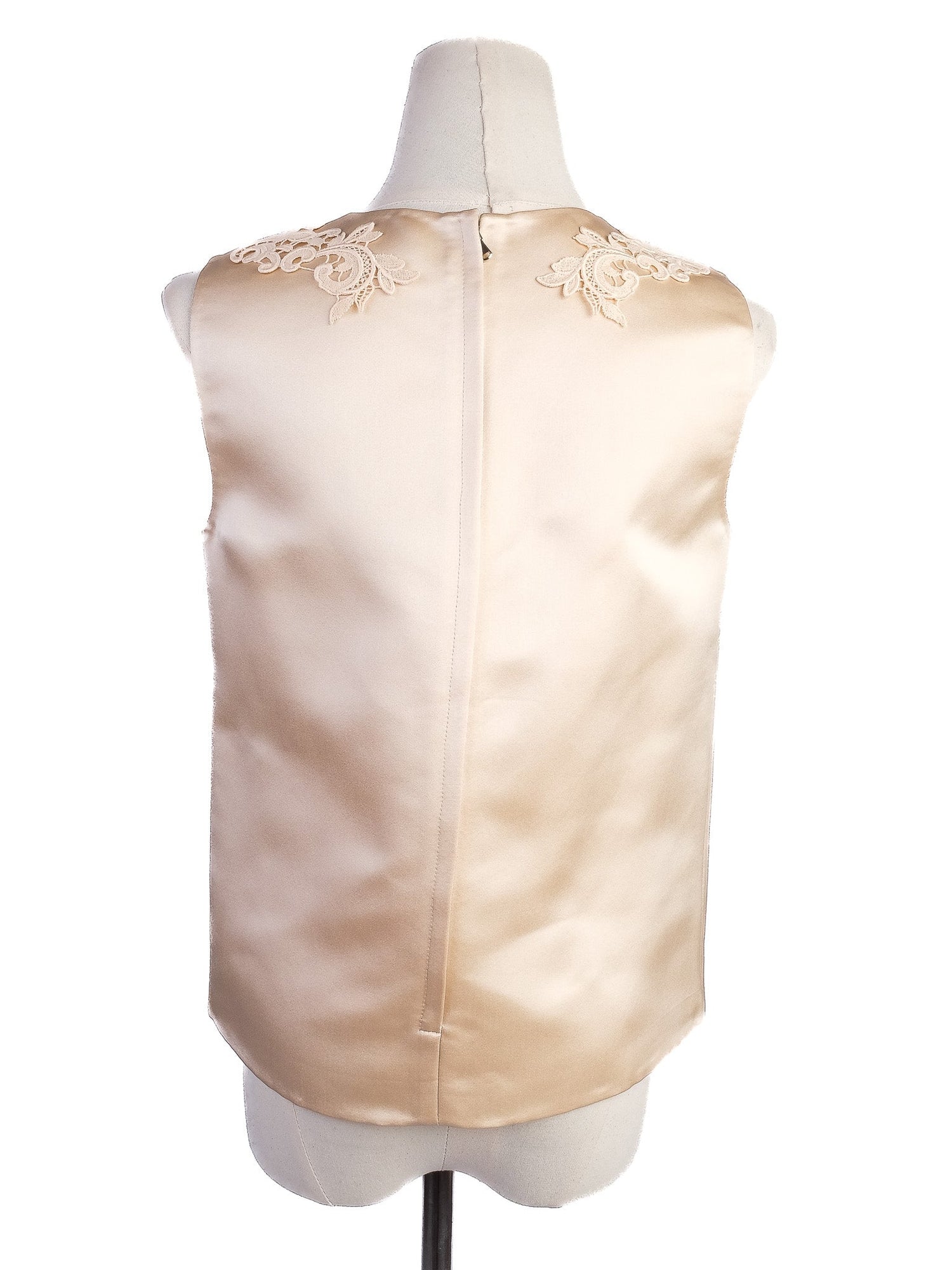 Excellent Dolce Gabbana White Silk Lace Top Skirt Set Women S