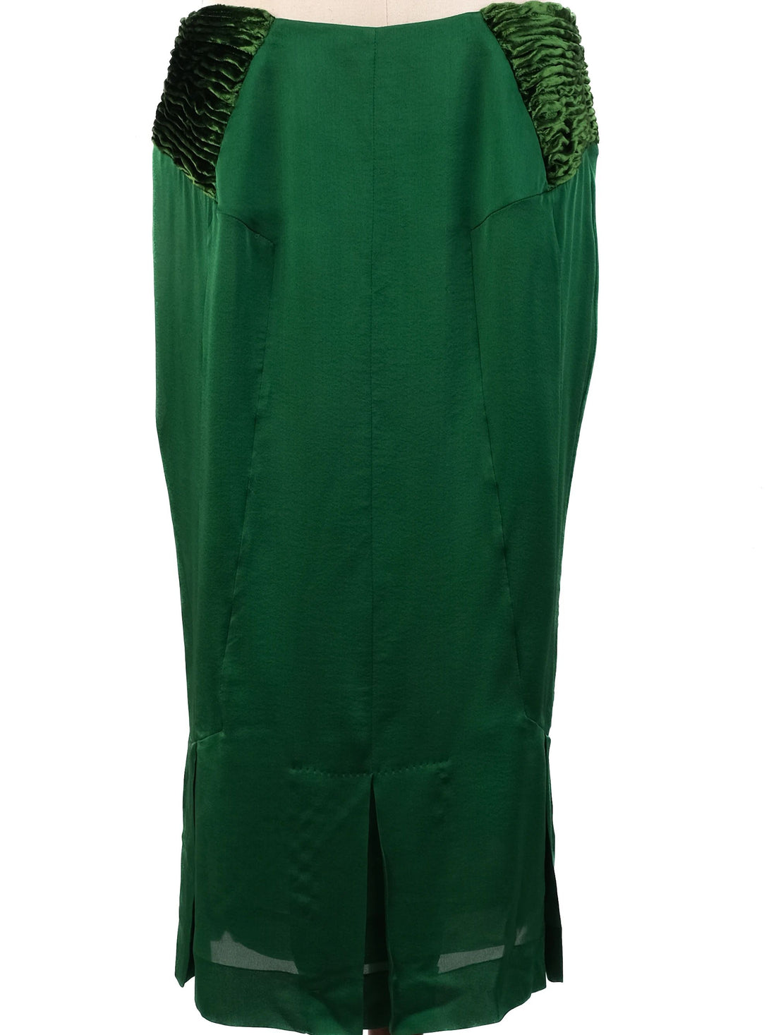 Excellent Tom Ford Green Silk Skirt with Ruching and Pleats, Size M
