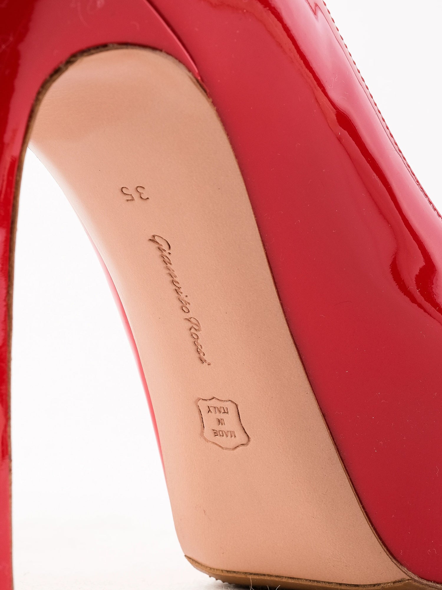 Excellent Gianvito Rossi Red Patent Leather High Heels Size 35