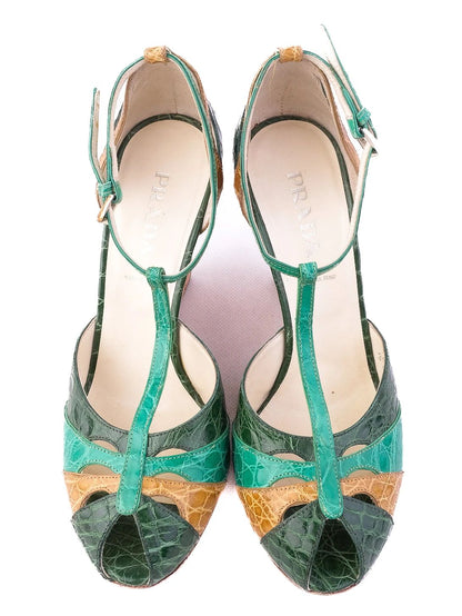 Excellent Prada Green Leather Wedge-heeled Sandals Size 38