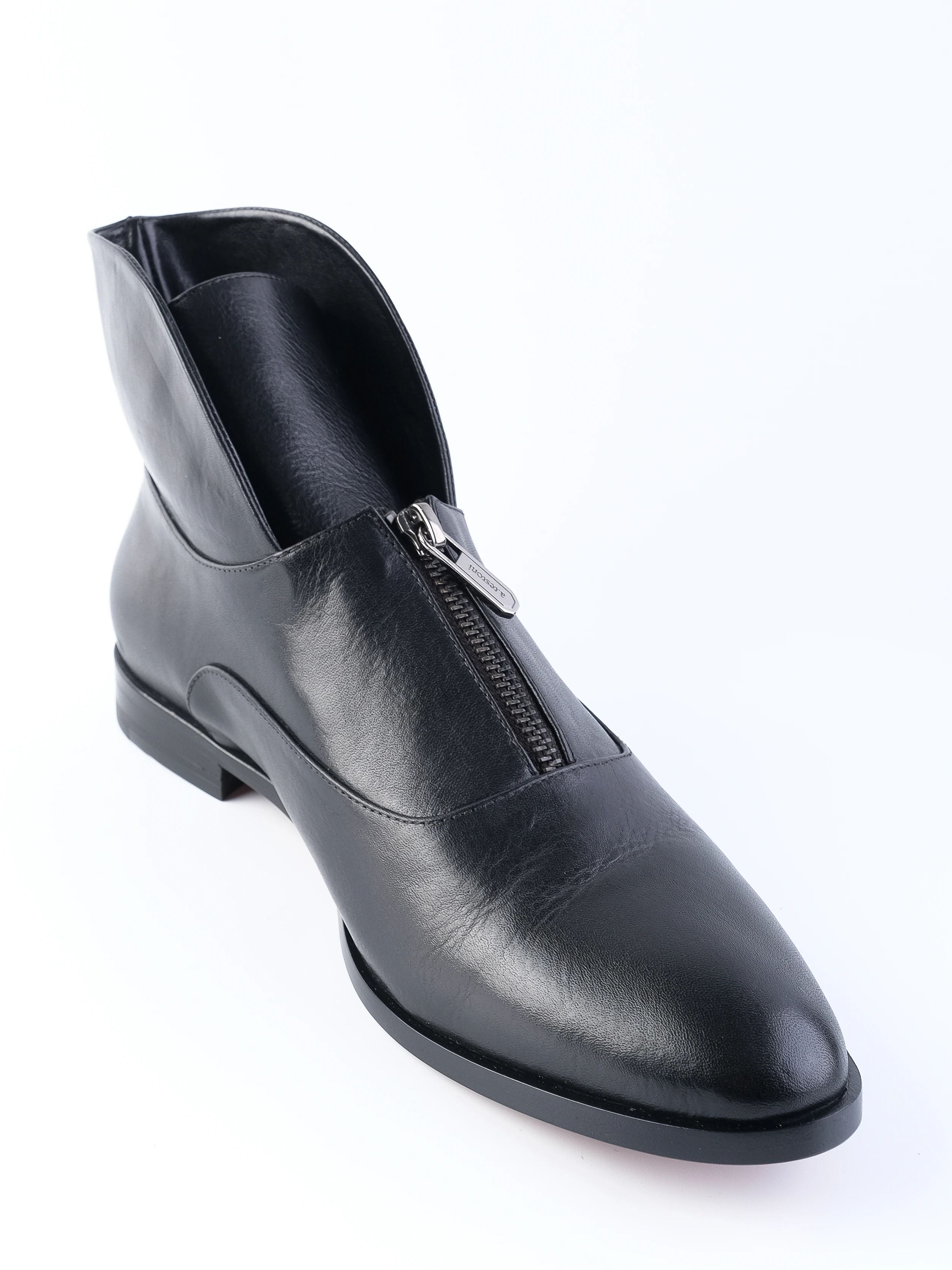 NEW A.Testoni Black Leather Ankle Boots with Zipper Size 38.5