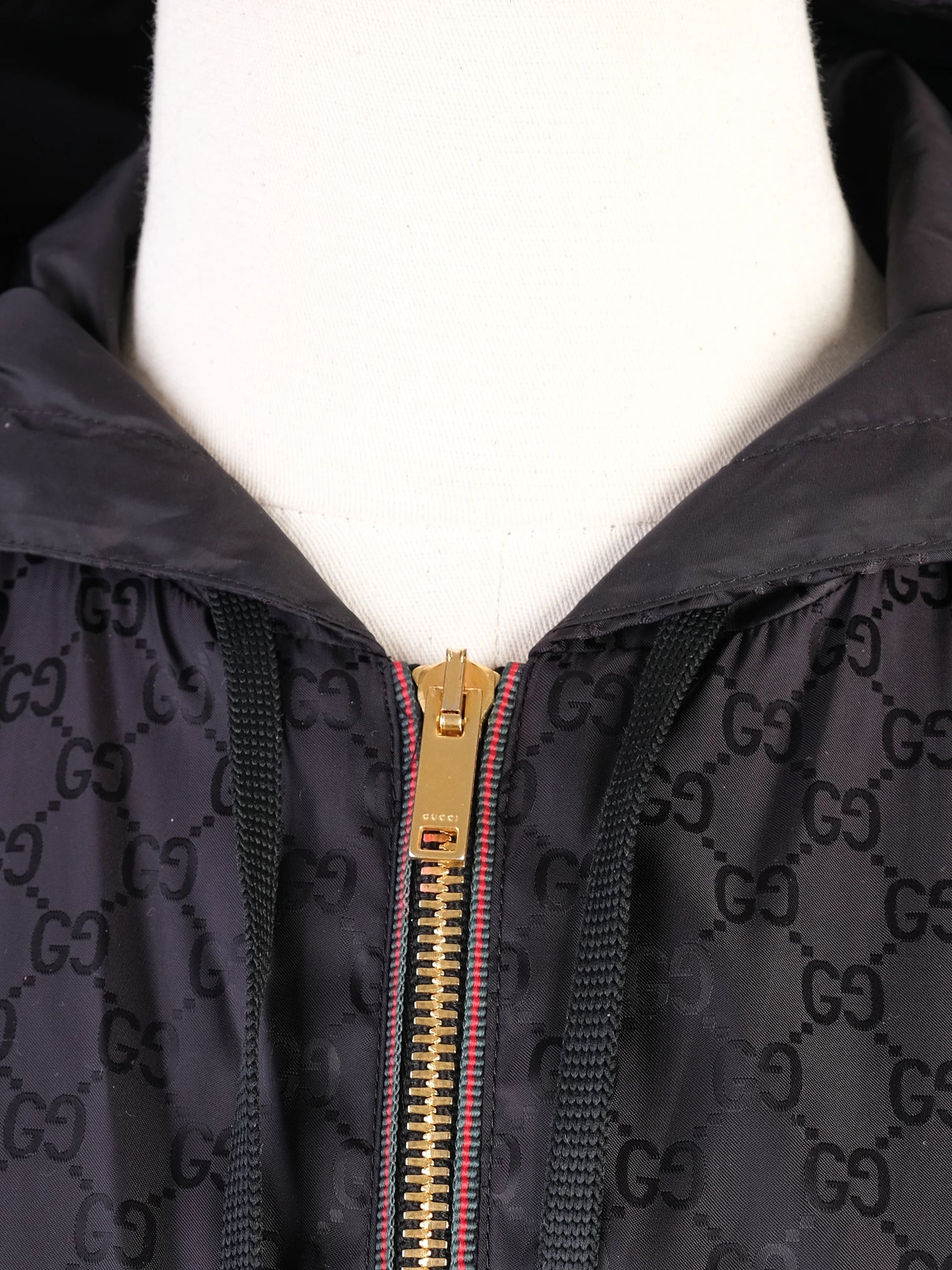 Gucci Black Hooded Jacket Nylon Size S Excellent Condition
