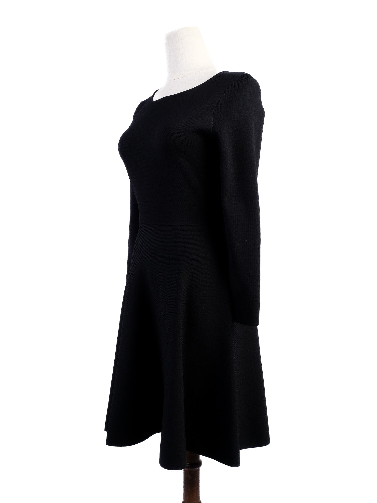 Excellent BCBGMaxazria Black Viscose Dress Size S Long Sleeve