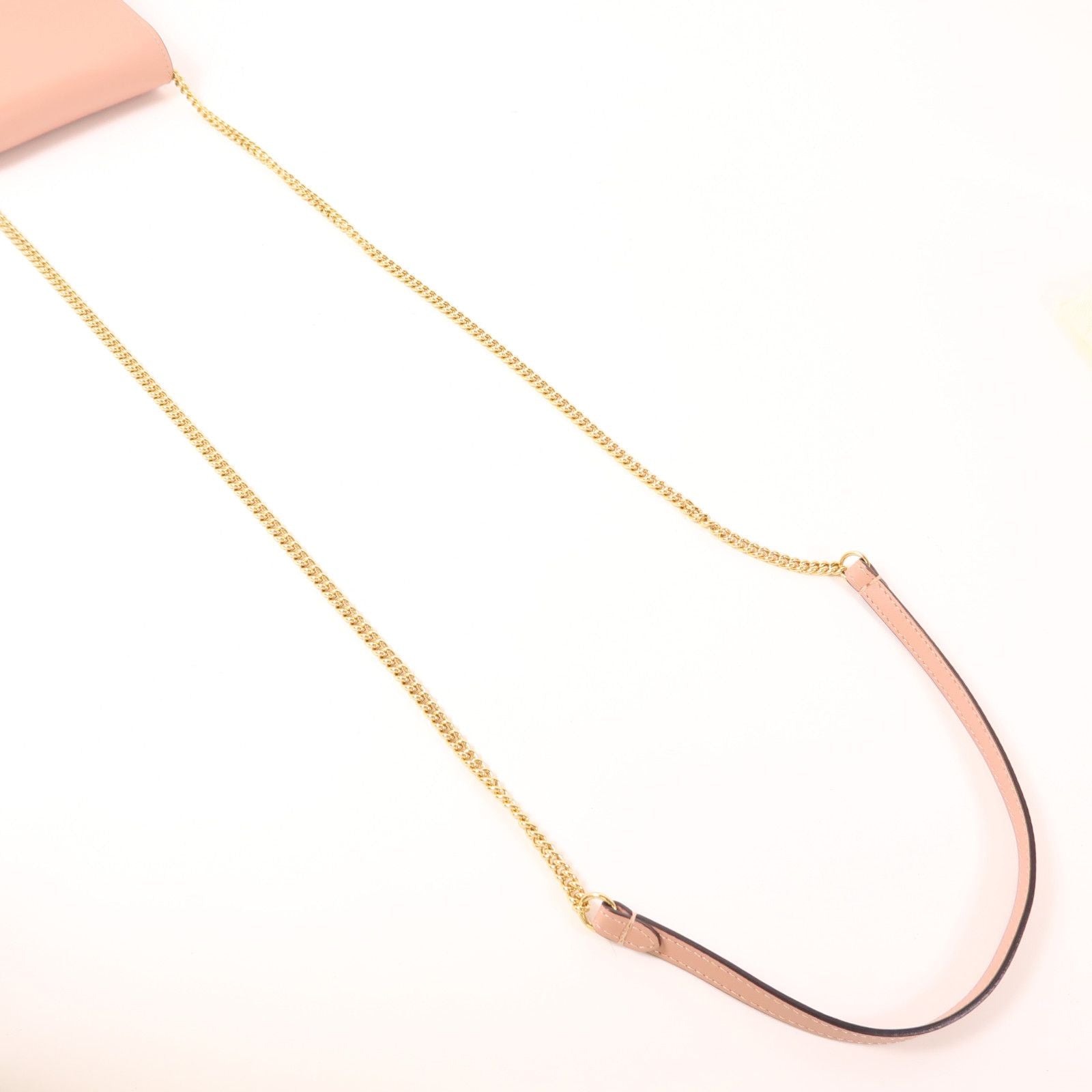 Fendi Cowhide Leather Phone Bag Golden Crosshair Shoulder Back Bag Pink Calfskin (cowhide) 8m 0436