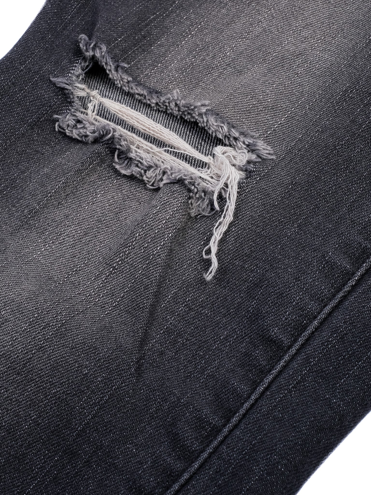 EXCELLENT Armani Exchange Gray Distressed Jeans for Women