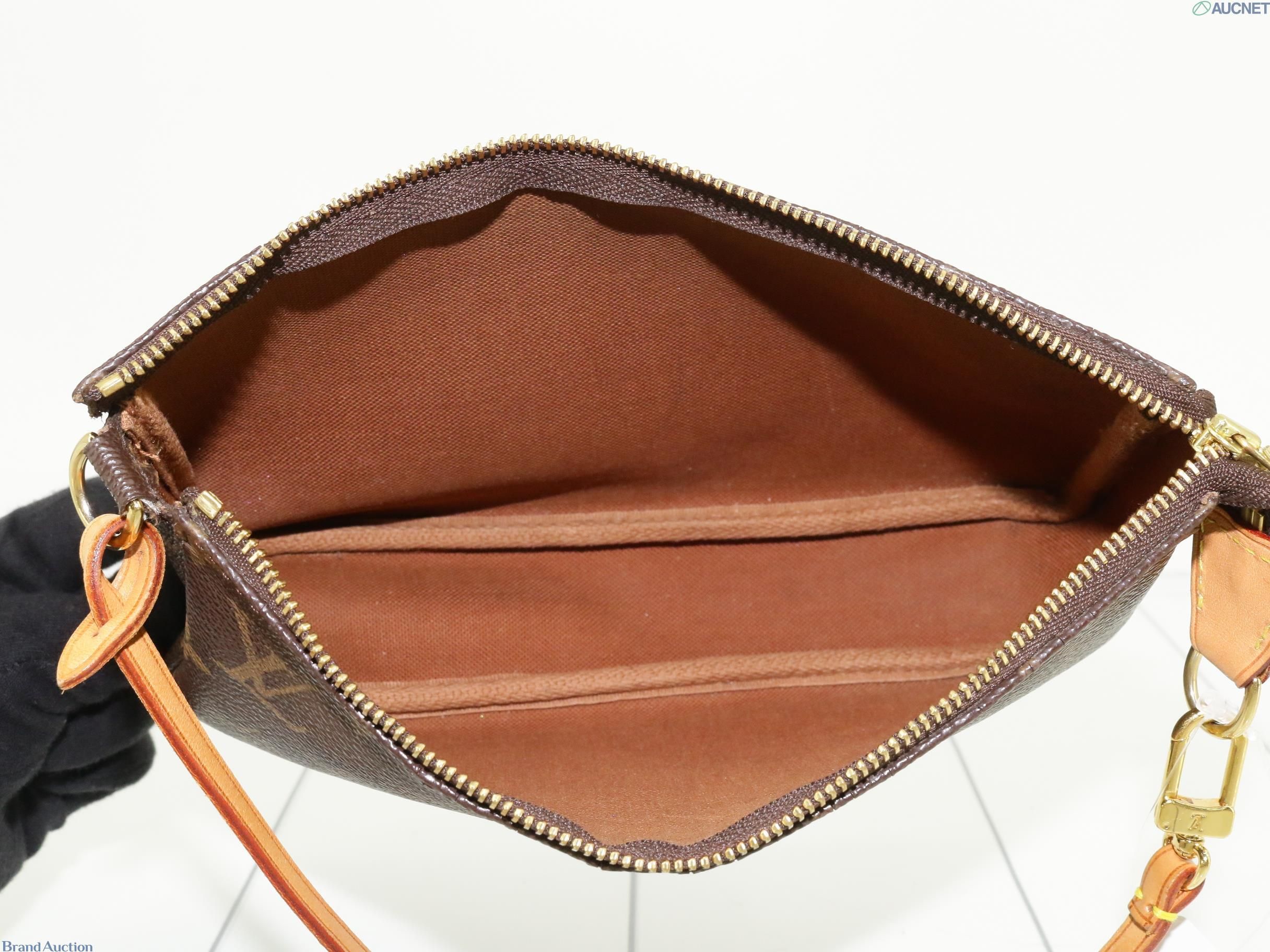 Louis Vuitton Pochette Accessoires, Monogram