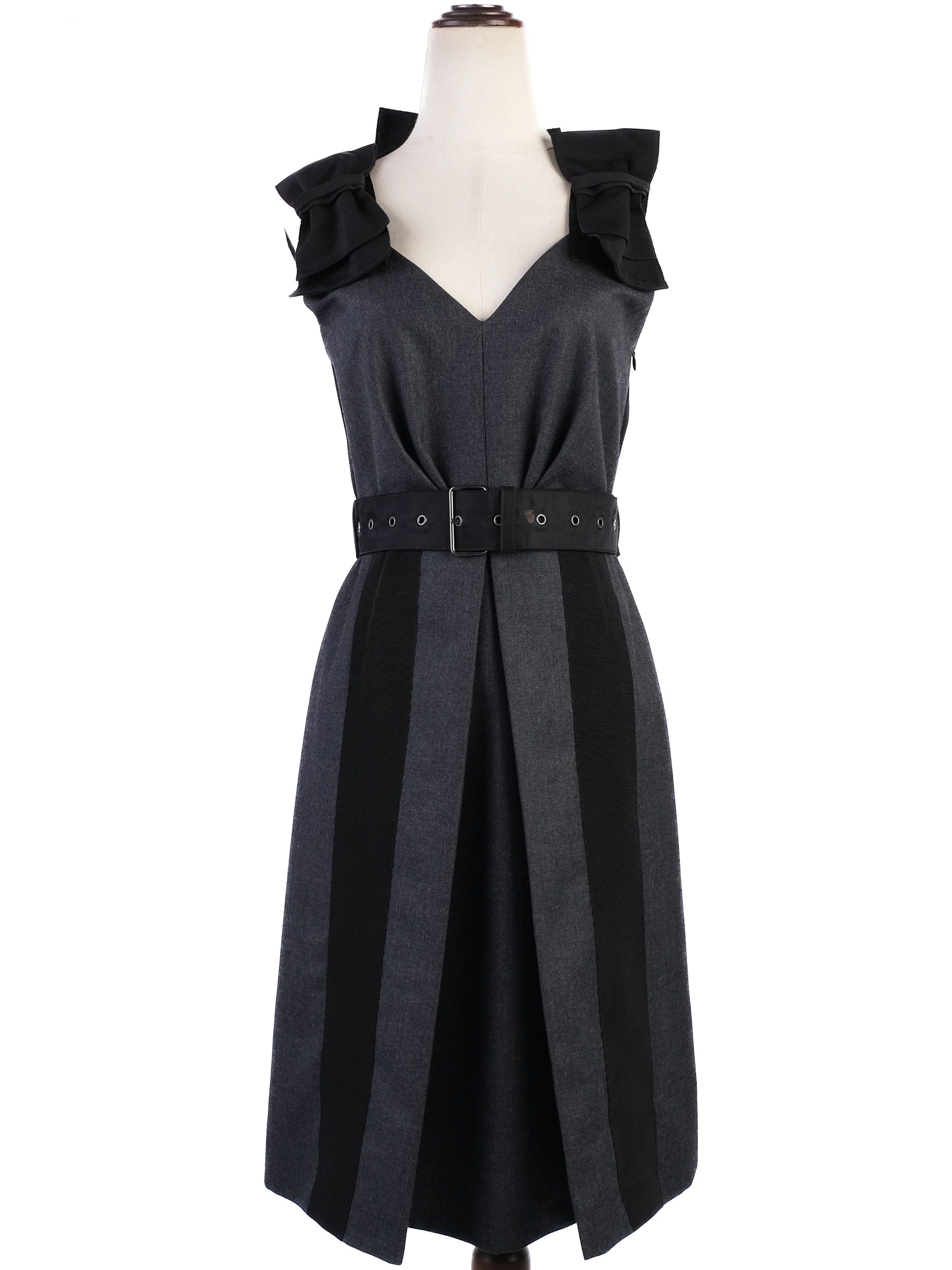 Excellent Prada Black Wool Sleeveless Dress Size S