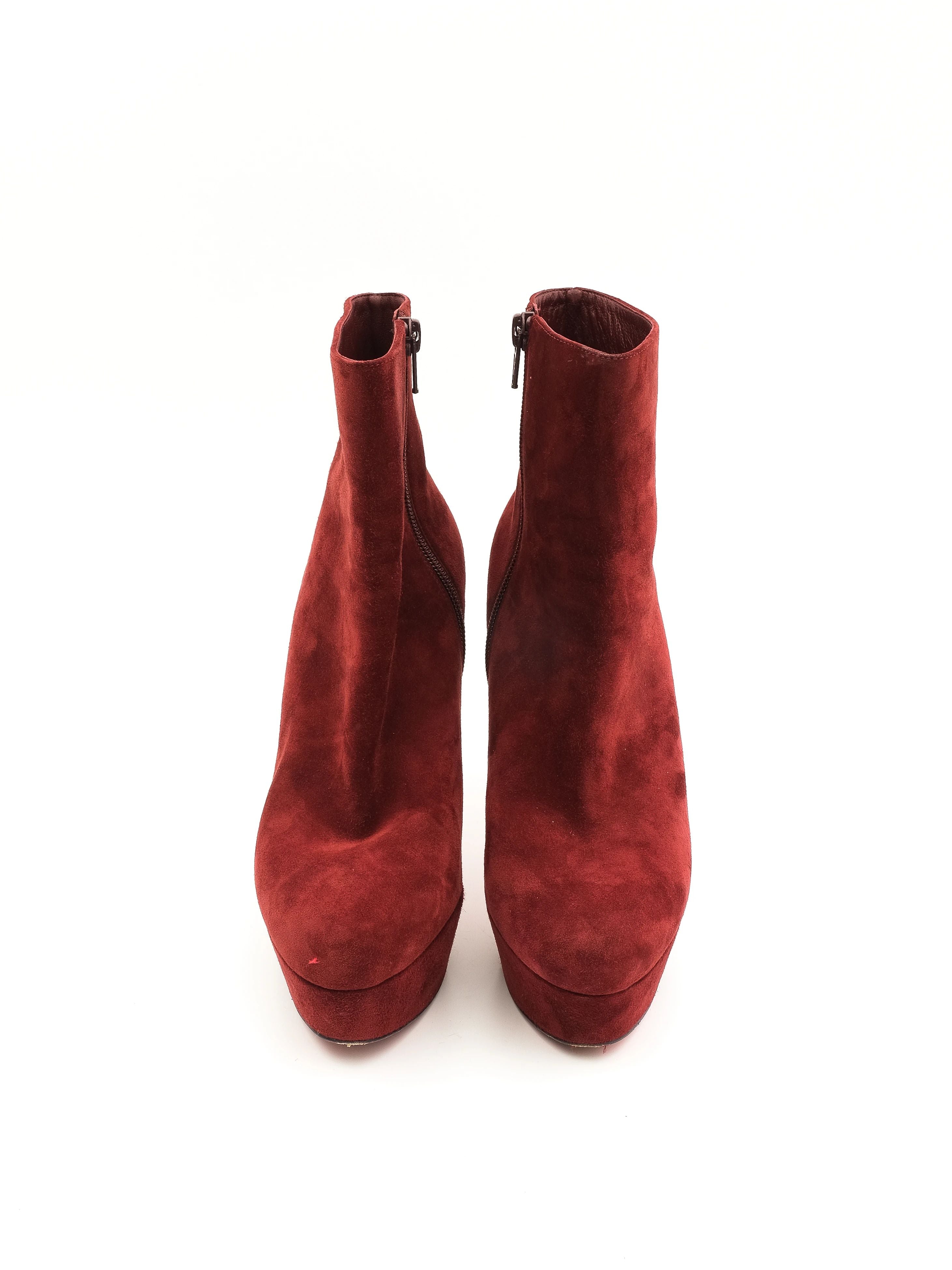 Excellent Christian Louboutin Red Suede High-Heeled Ankle Boots Size 37