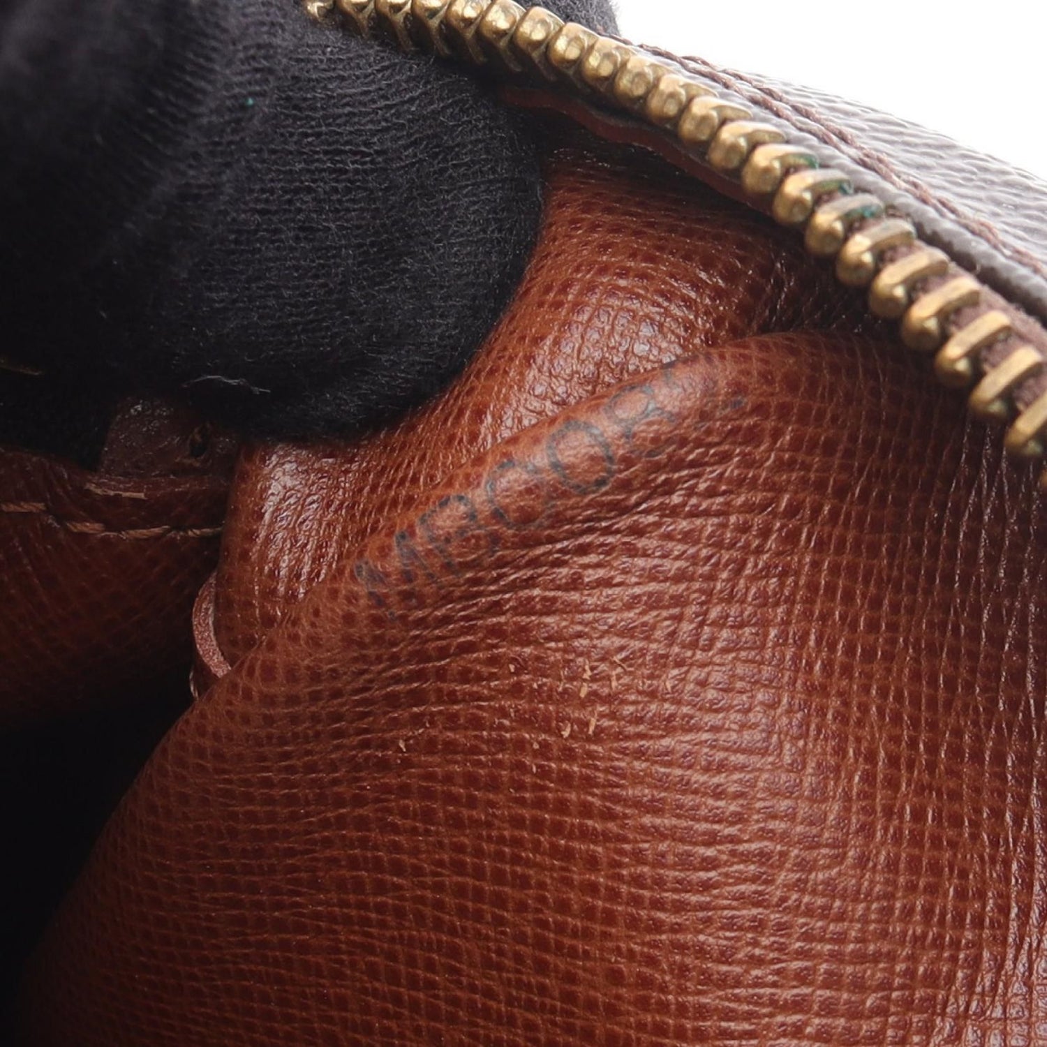 Louis Vuitton Trocadero 27, Monogram