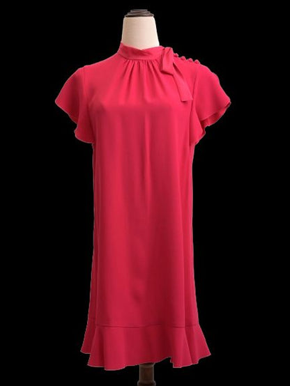 Excellent Red Valentino Pink Dress Size M with Ruffled Hem &amp; Bow Detail