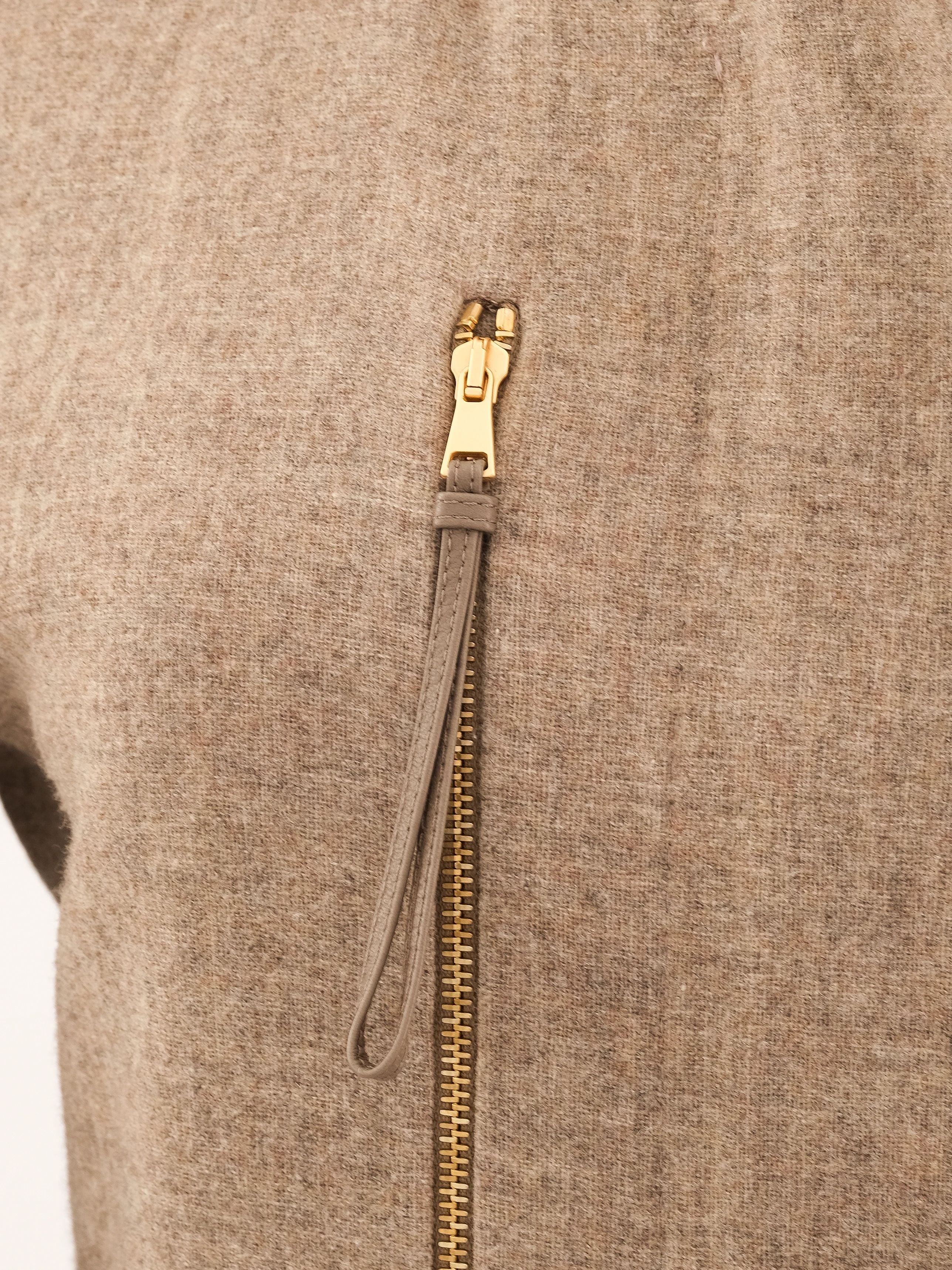 NEW Max Mara Gray Wool Tailored Coat Size M with High Collar