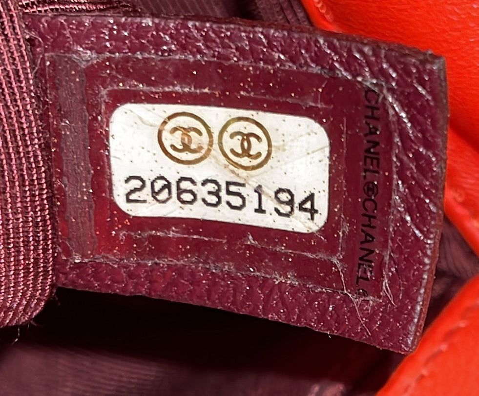 Chanel Boy Flap Bag Chevron Wrinkled Lambskin Old Medium