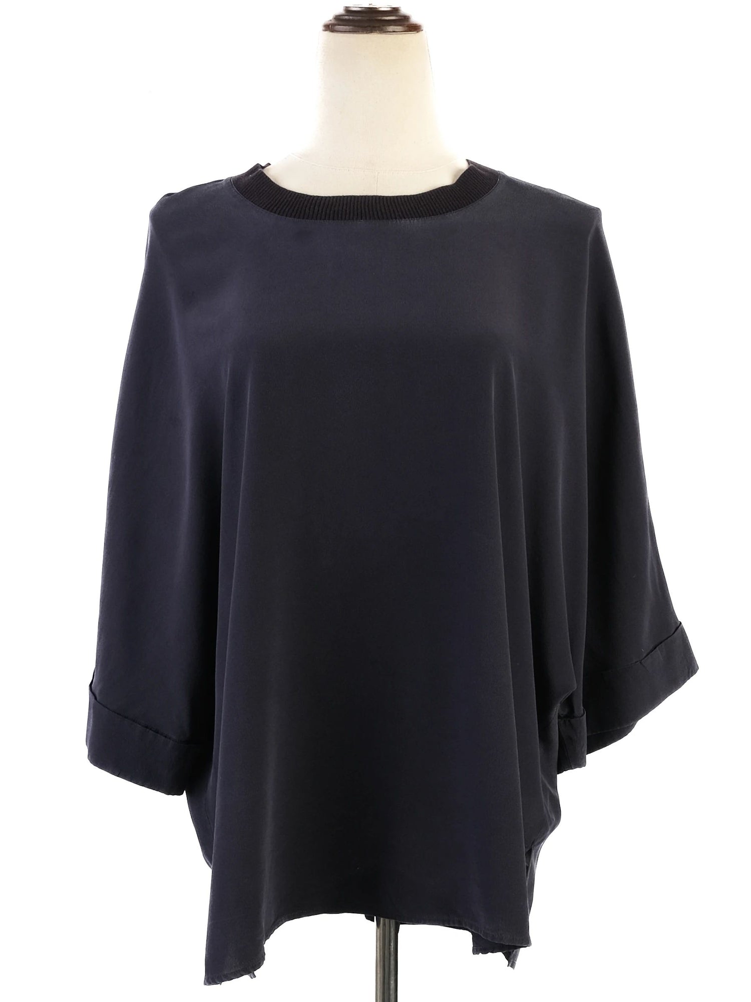Excellent Joseph Blue Silk Top Size M with Three-Quarter Sleeves