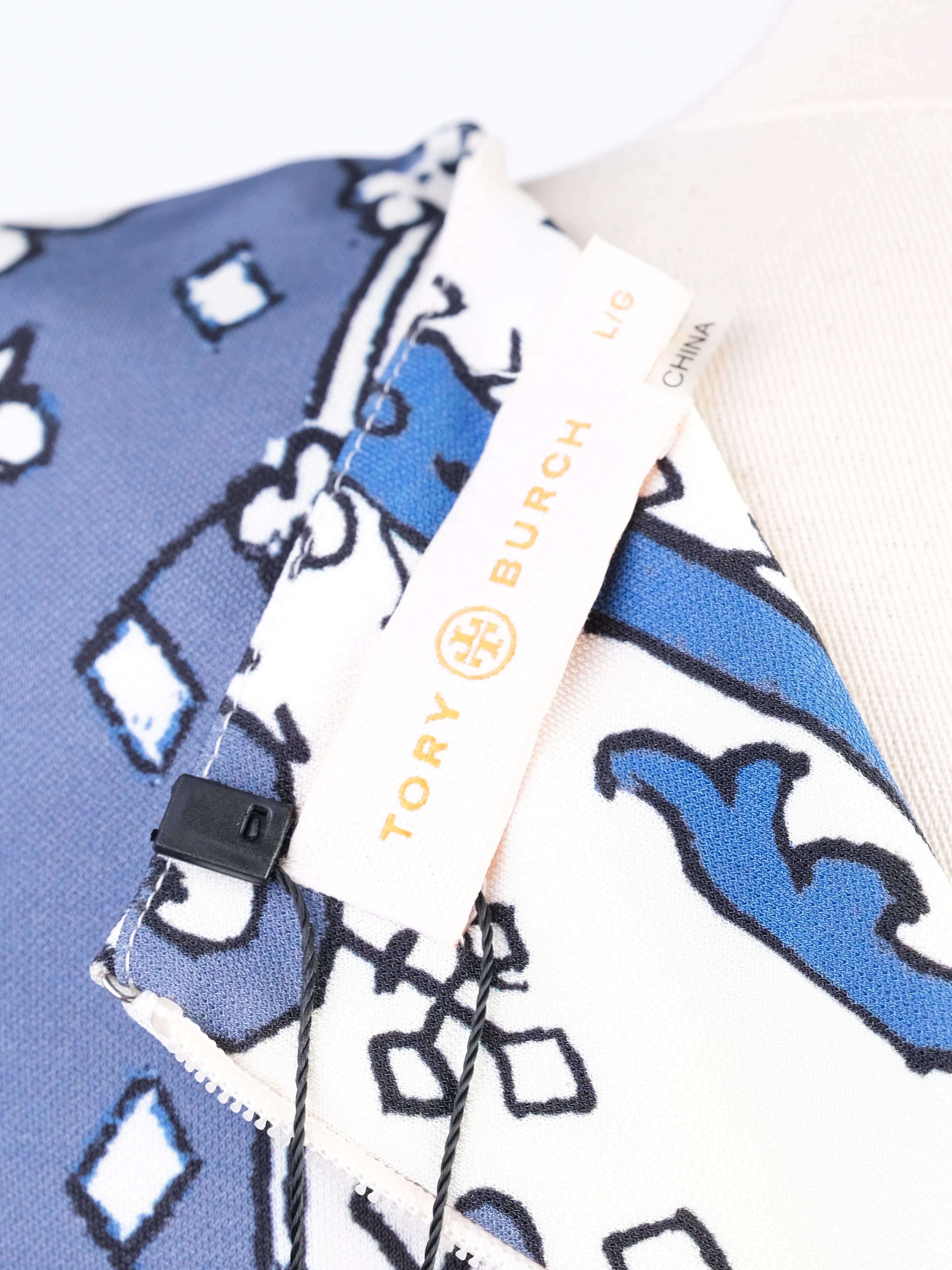 Excellent Tory Burch Blue &amp; White Geometric Dress Size L