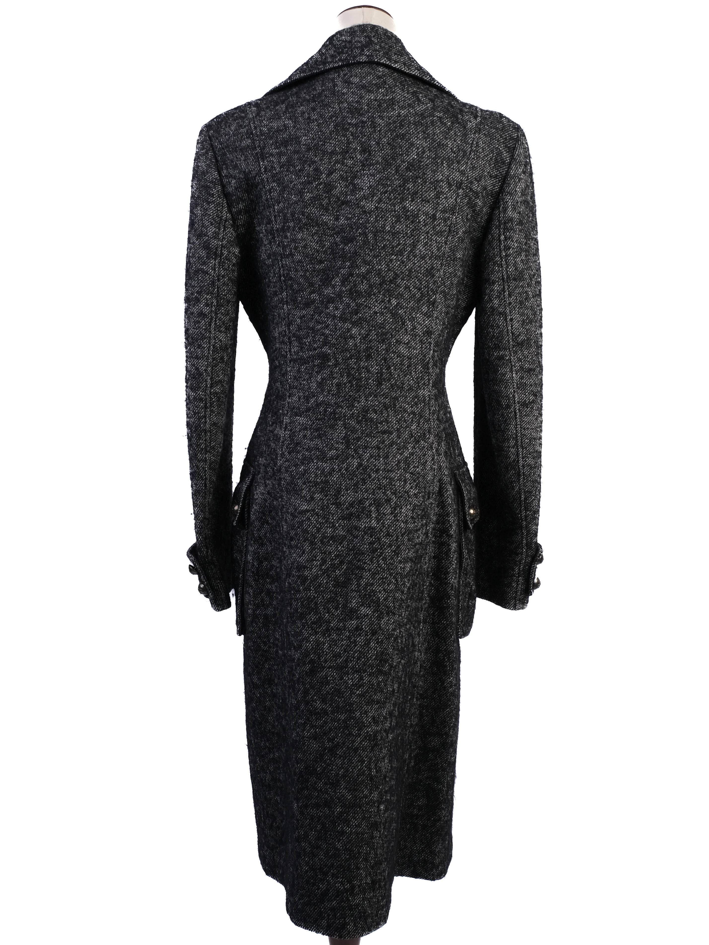 Excellent GF Ferre Gray Wool Coat Size S with Button-Up Front