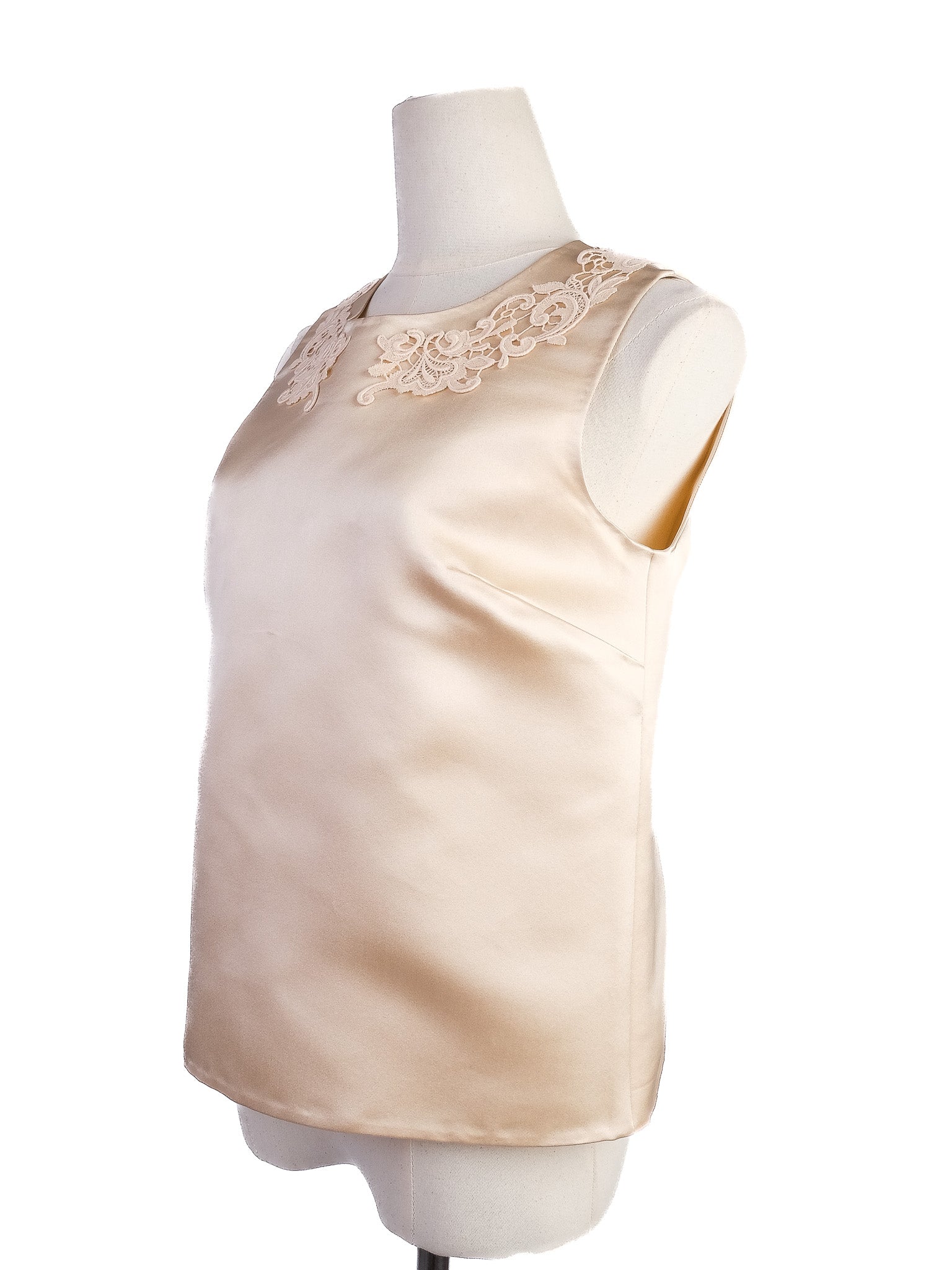 Excellent Dolce Gabbana White Silk Lace Top Skirt Set Women S