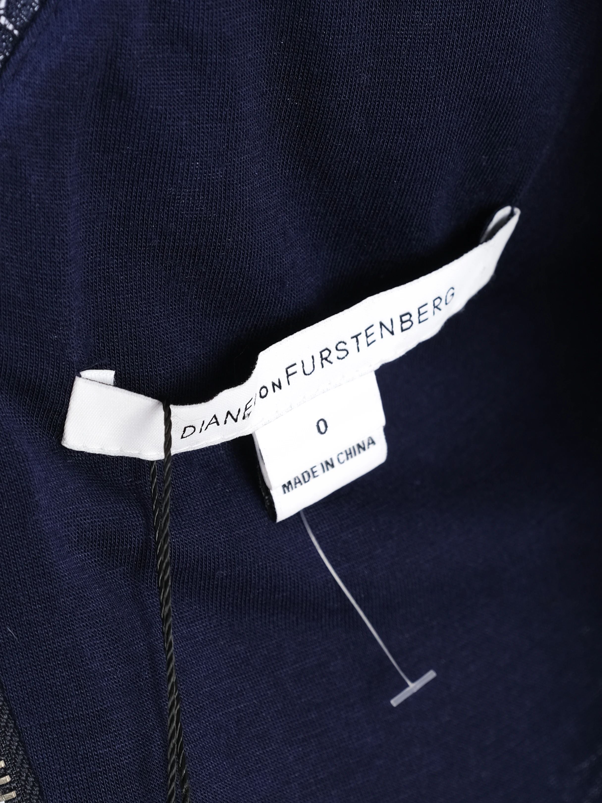 Excellent Diane von Furstenberg Purple Lace Dress Size XS