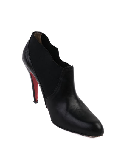 Excellent Christian Louboutin Black Leather Stiletto Pumps Size 40