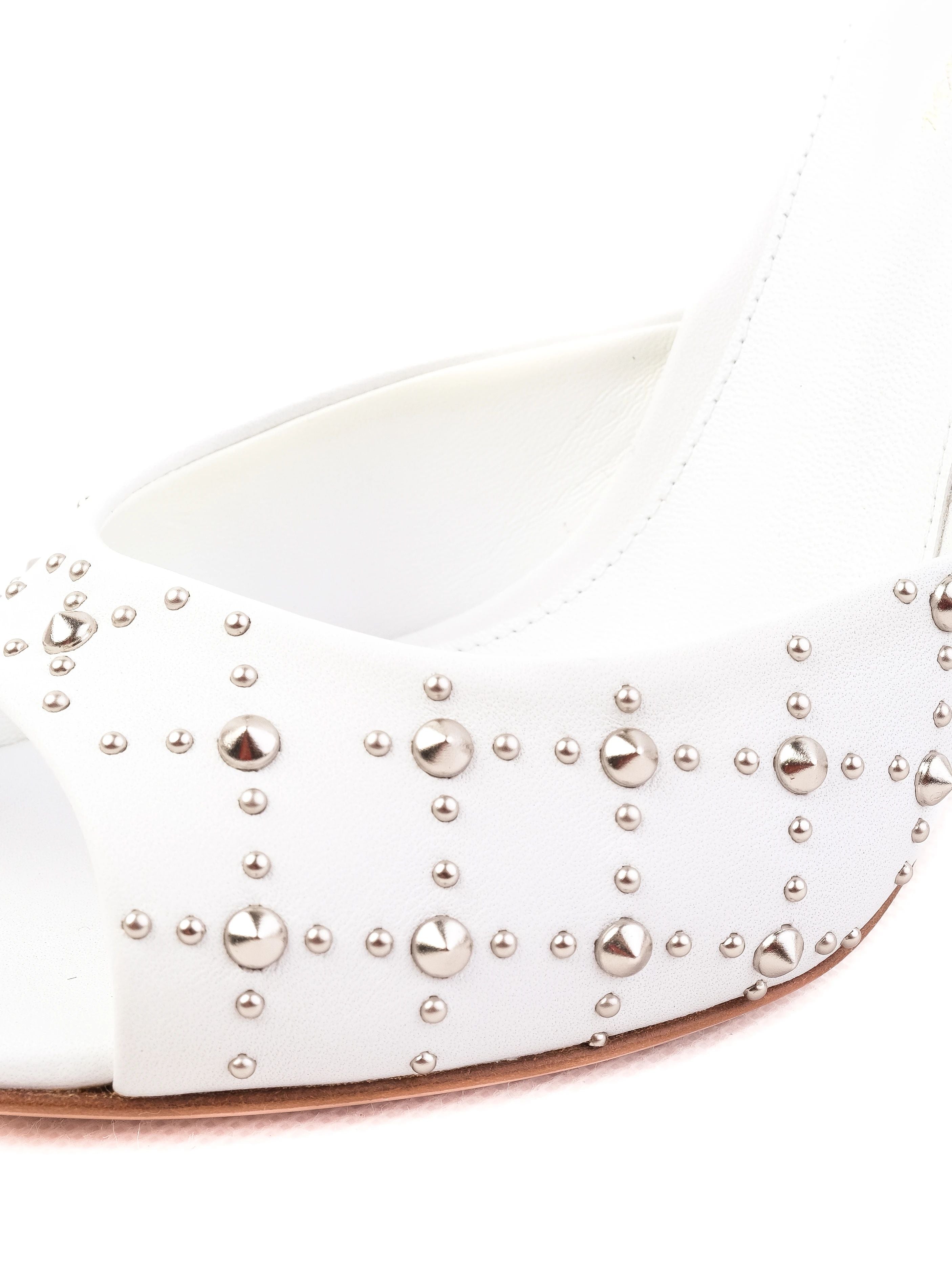NEW Gianvito Rossi White Leather Stiletto Mules with Metallic Studs Size 38.5