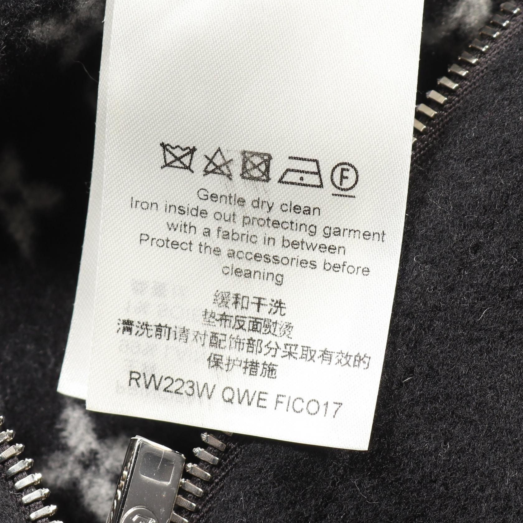 Louis Vuitton Hooded Cape Monogram Poncho Rm 223w Qwe Wool Silk Black