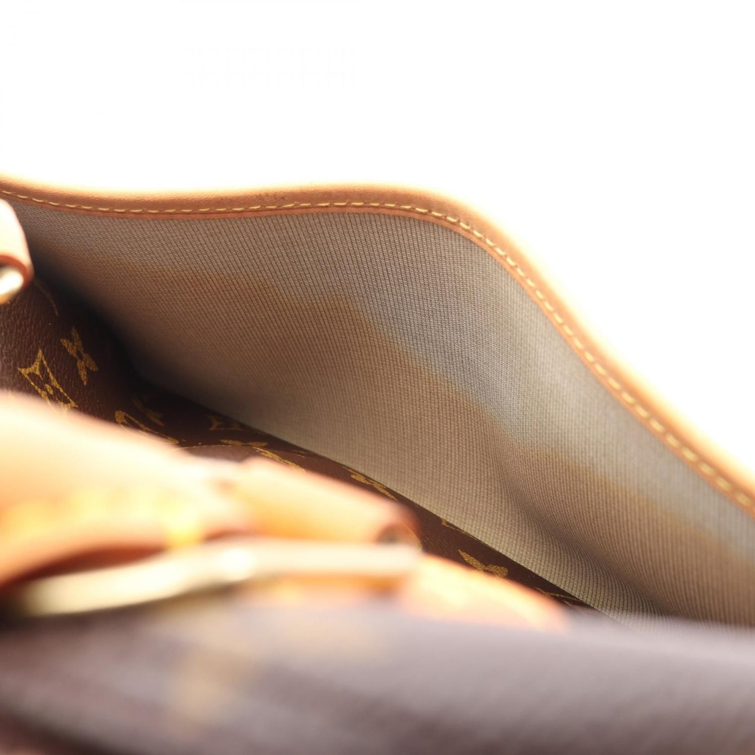 Louis Vuitton Trouville, Monogram